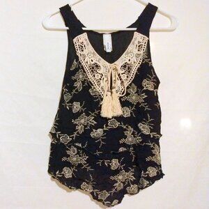 Minimi Embroidered Lace Yoke Tiered Top S Boho Cottagecore Festival Romantic